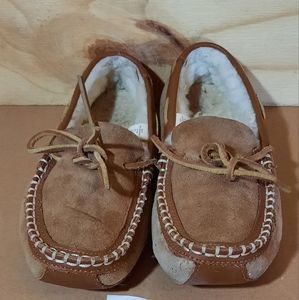 Lands end moccasin slippers size Youth 3